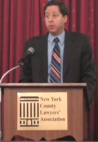 Cliff Aaron delivering a lecture at the New York County Lawyers' Association Continuing Legal Education Institute