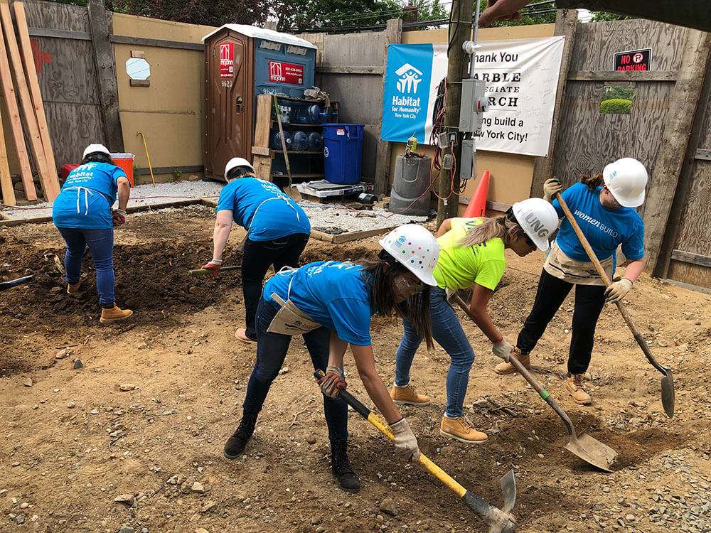 /images/general/London-Fischer-Women-Build-8-2019-06-05.jpg